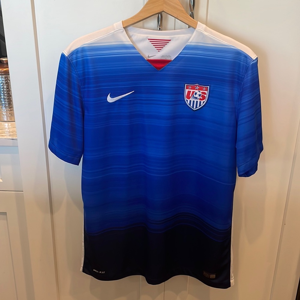 Men’s Nike US soccer shirt